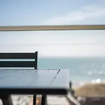 Ocean 90 Face