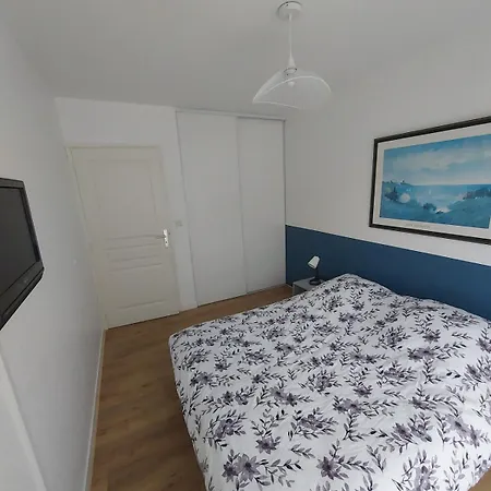 Ocean 90 Face Apartment *