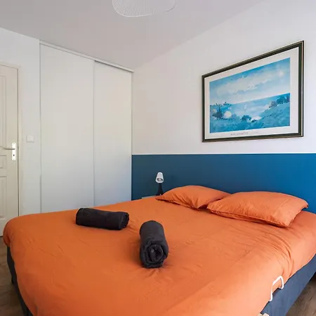 Ocean 90 Face Apartment *